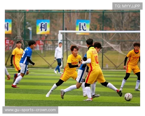 有利原则在足球判罚中如何应用？规则拆解帮你看清标准