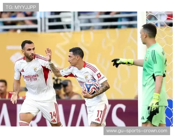 帕尔默 vs 迪马利亚：左脚技术细节与实战应用对比