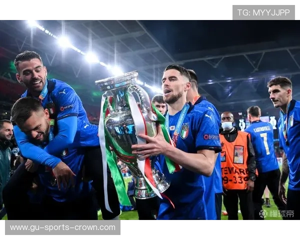 罗德里 vs 若日尼奥：中场节奏掌控能力差距在哪